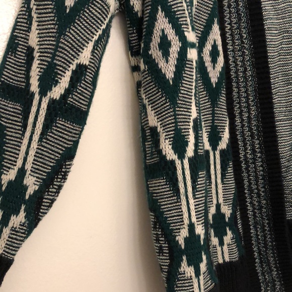 Staring at Stars Green Knitted Sweater - Picture 2 of 4